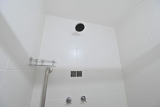 Banheiro Social de kitnet/studio para alugar com 1 quarto, 32m² em Vila Clementino, São Paulo