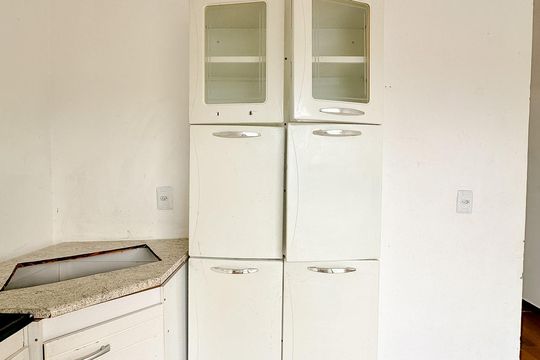 Cozinha de kitnet/studio para alugar com 1 quarto, 35m² em São João do Rio Vermelho, Florianópolis