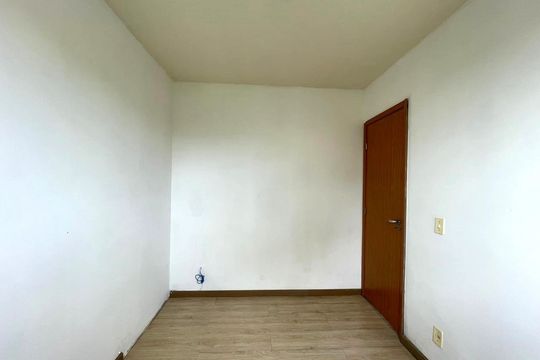 Apartamento à venda com 2 quartos, 50m² em Operário, Novo Hamburgo