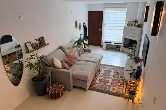 Sala de casa de condomínio à venda com 1 quarto, 120m² em Jardim das Acacias, São Paulo