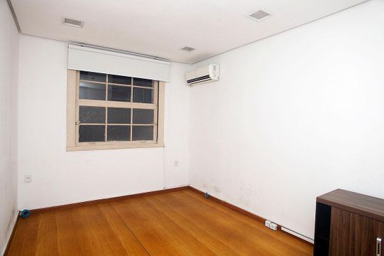 Sala de apartamento para alugar com 1 quarto, 35m² em Centro Histórico, Porto Alegre