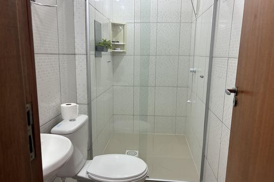 Banheiro 1 de apartamento para alugar com 1 quarto, 22m² em Barreiros, São José
