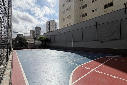 Quadra Esportiva de apartamento à venda com 2 quartos, 79m² em Vila Bertioga, São Paulo