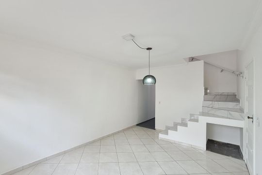 Casa para alugar com 2 quartos, 74m² em Baeta Neves, São Bernardo do Campo
