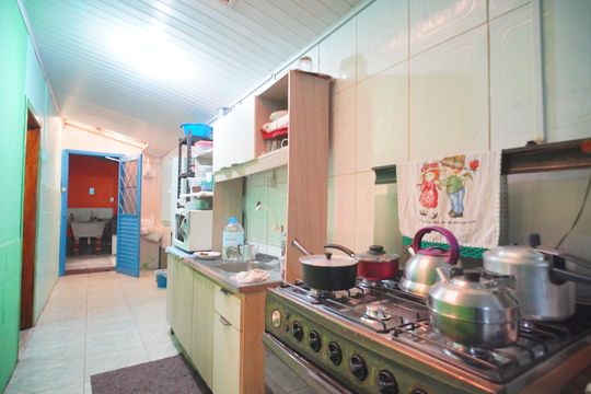 Cozinha de casa para alugar com 2 quartos, 160m² em Santos Dumont, São Leopoldo