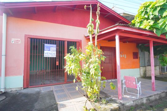 Fachada de casa para alugar com 2 quartos, 160m² em Santos Dumont, São Leopoldo