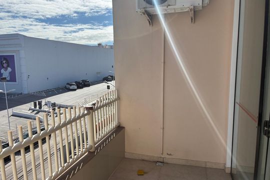 Varanda de apartamento para alugar com 1 quarto, 22m² em Barreiros, São José