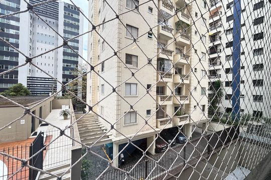 Vista de apartamento à venda com 3 quartos, 77m² em Vila Nova Conceição, São Paulo