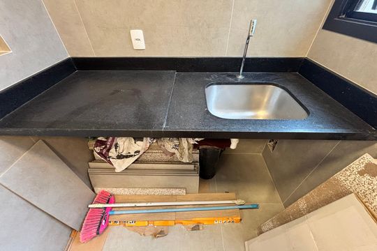 Área de Serviço de apartamento à venda com 3 quartos, 77m² em Vila Nova Conceição, São Paulo