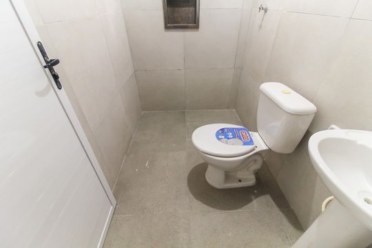 Banheiro de casa para alugar com 1 quarto, 40m² em Jardim Lajeado, São Paulo