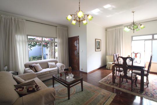 Casa para alugar com 3 quartos, 157m² em Planalto Paulista, São Paulo