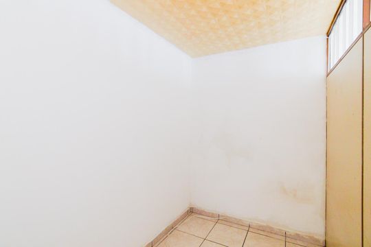 Quarto 2 de apartamento à venda com 2 quartos, 55m² em Jardim Cocaia, Guarulhos