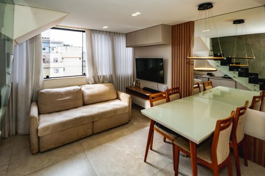 Apartamento à venda com 2 quartos, 140m² em Castelo, Belo Horizonte