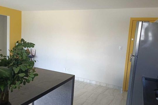 Cozinha de casa de condomínio para alugar com 2 quartos, 50m² em Itapuã, Salvador
