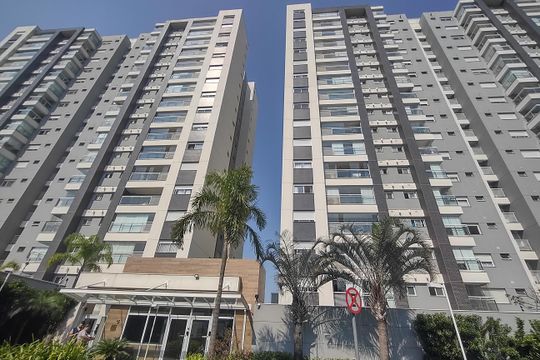 Fachada de apartamento à venda com 2 quartos, 90m² em Cerâmica, São Caetano do Sul