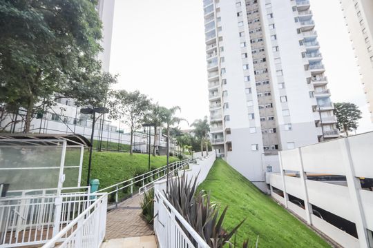 Área comum de apartamento para alugar com 2 quartos, 52m² em Jardim Monte Alegre, Taboão da Serra