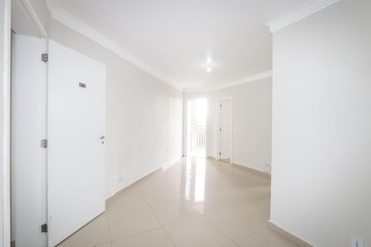 Apartamento para alugar com 2 quartos, 52m² em Jardim Monte Alegre, Taboão da Serra