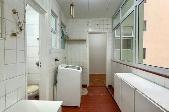 Área de Serviço de apartamento para alugar com 3 quartos, 156m² em Pinheiros, São Paulo
