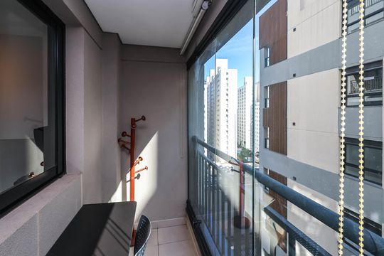 Varanda de kitnet/studio à venda com 1 quarto, 21m² em Vila Mariana, São Paulo