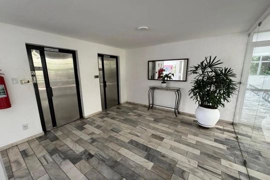 Hall de apartamento para alugar com 1 quarto, 46m² em Rio Vermelho, Salvador