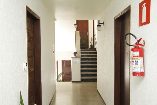 Hall de entrada de apartamento à venda com 3 quartos, 95m² em Gutierrez, Belo Horizonte