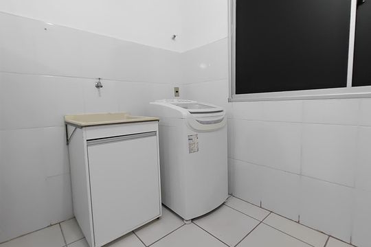 Cozinha de kitnet/studio para alugar com 1 quarto, 20m² em Jardim Patricia, Uberlândia