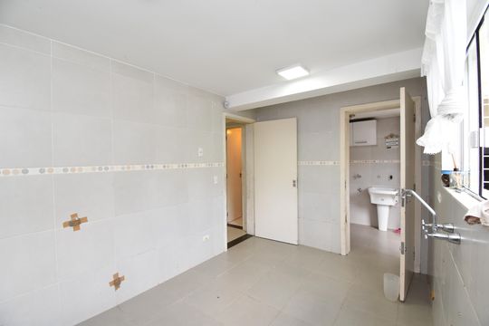 Cozinha de apartamento à venda com 3 quartos, 240m² em Cachoeira, Curitiba