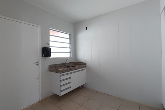 Cozinha de casa de condomínio para alugar com 3 quartos, 95m² em Gávea, Uberlândia