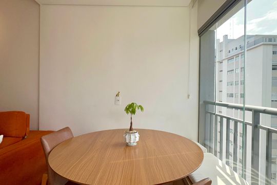 Varanda de apartamento à venda com 1 quarto, 47m² em Vila Anglo Brasileira, São Paulo