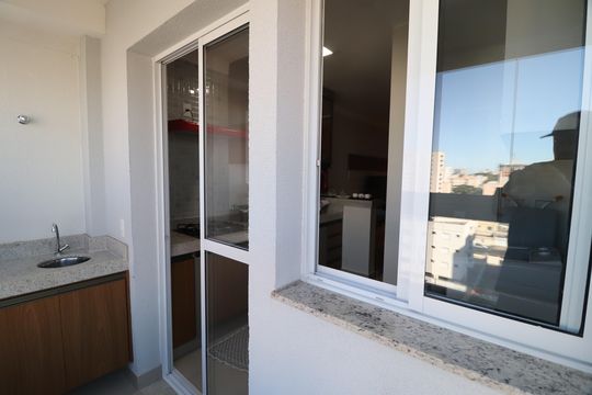 Sacada de apartamento para alugar com 2 quartos, 70m² em Santa Mônica, Uberlândia