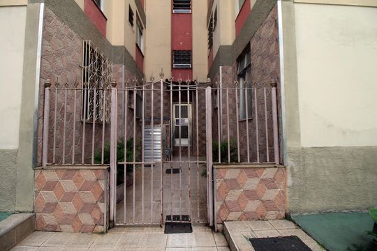 Área comum - Portaria interna de apartamento à venda com 2 quartos, 50m² em Parada de Lucas, Rio de Janeiro