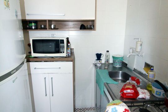 Cozinha de apartamento à venda com 2 quartos, 50m² em Parada de Lucas, Rio de Janeiro