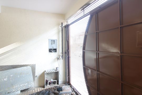 Garagem de casa à venda com 3 quartos, 150m² em Jardim Maringa, São Paulo