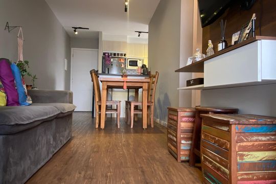 Sala de apartamento para alugar com 2 quartos, 64m² em Vila Osasco, Osasco