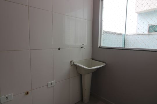 Sala / cozinha / área de serviço de casa de condomínio para alugar com 1 quarto, 36m² em Vila Buenos Aires, São Paulo