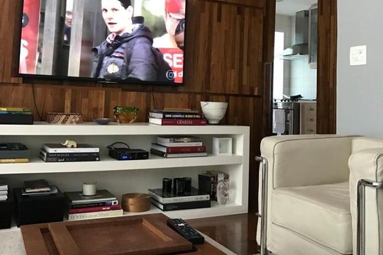 Sala de apartamento à venda com 2 quartos, 90m² em Lagoa, Rio de Janeiro
