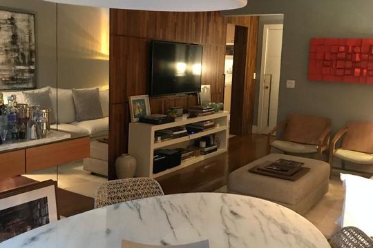 Apartamento à venda com 2 quartos, 90m² em Lagoa, Rio de Janeiro