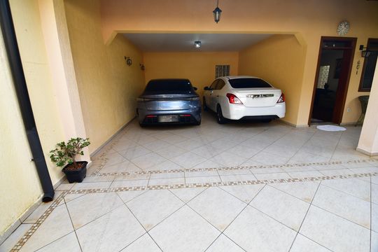 Garagem de casa à venda com 4 quartos, 310m² em Jardim Chapadão, Campinas
