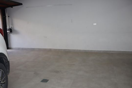 Garagem de casa para alugar com 4 quartos, 440m² em Vila Lucia, São Paulo
