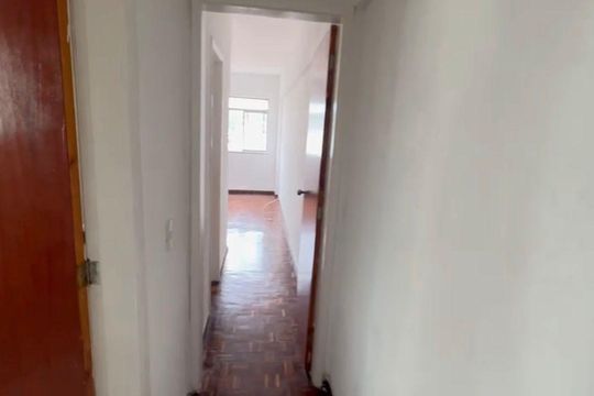Corredor de apartamento para alugar com 3 quartos, 112m² em Centro, Juiz de Fora