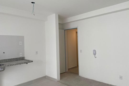 Sala/cozinha de apartamento à venda com 1 quarto, 42m² em Vila da Saúde, São Paulo