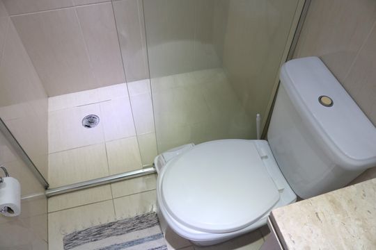 Banheiro 1 de apartamento à venda com 3 quartos, 80m² em Pompeia, São Paulo