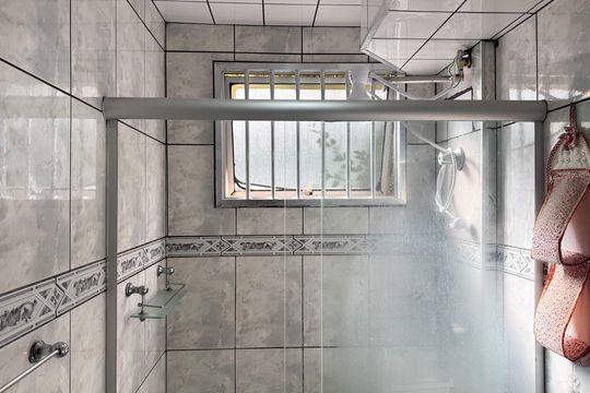 Banheiro Social de apartamento para alugar com 2 quartos, 54m² em Demarchi, São Bernardo do Campo
