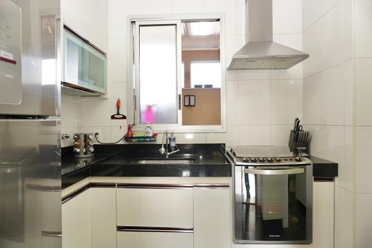 Cozinha  de apartamento à venda com 3 quartos, 102m² em Esplanada, Belo Horizonte