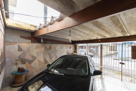 Garagem de casa à venda com 3 quartos, 125m² em Tremembé, São Paulo
