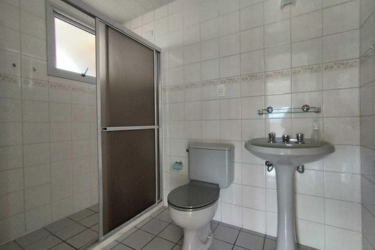 Banheiro de apartamento para alugar com 2 quartos, 70m² em Centro, Novo Hamburgo