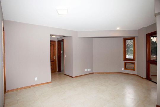 Sala 1 de apartamento para alugar com 3 quartos, 158m² em Auxiliadora, Porto Alegre