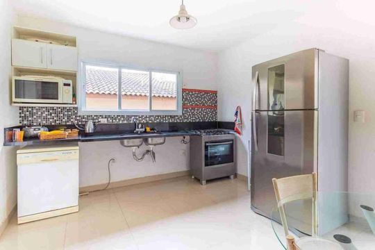 Casa à venda com 3 quartos, 235m² em Chácaras Alpina, Valinhos