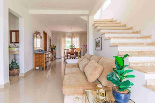 Casa à venda com 3 quartos, 235m² em Chácaras Alpina, Valinhos