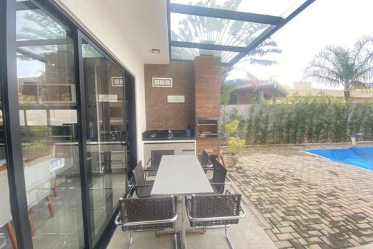 Casa à venda com 3 quartos, 186m² em Fazenda Santana, Valinhos